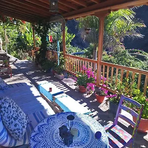 https://rivendell-centro-de-arte-y-retiro.in-canary-islands.com